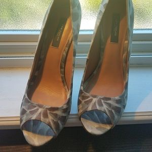 Ann Taylor Silk Peeptoe Pumps 3.5' Heels